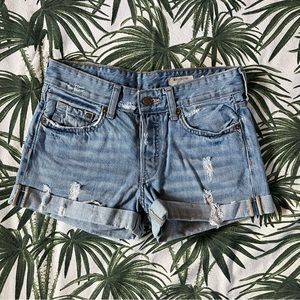 SOLD✨ H&M • Boyfriend Distressed Jean Shorts